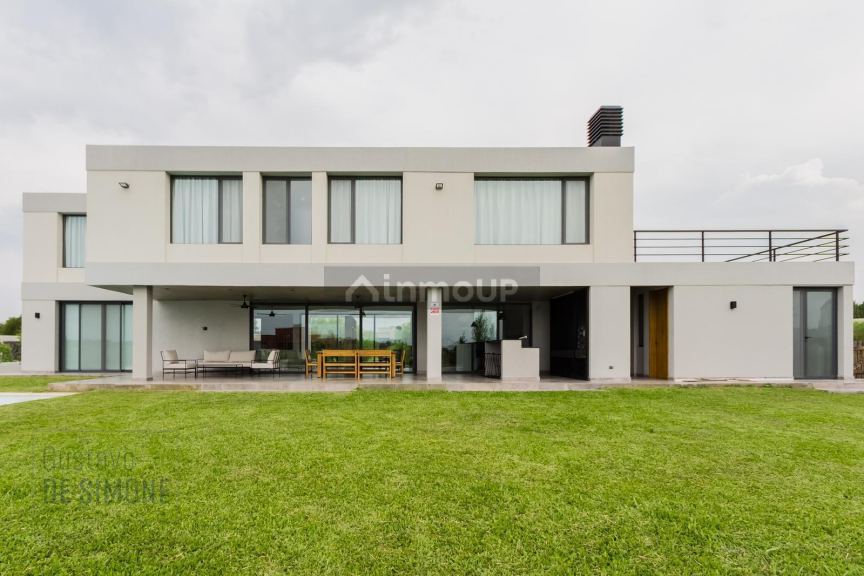 Casa en Venta en Campana, G.B.A. Zona Norte