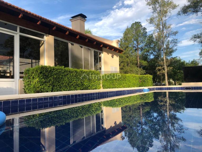 Casa Quinta en Venta en Marcos Paz, G.B.A. Zona Oeste