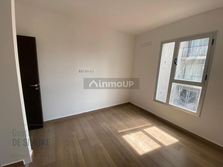 Departamento en Venta en Tres de Febrero, G.B.A. Zona Oeste