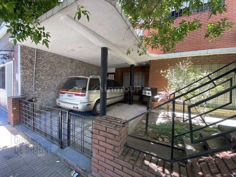 Casa en Venta en Tres de Febrero, G.B.A. Zona Oeste