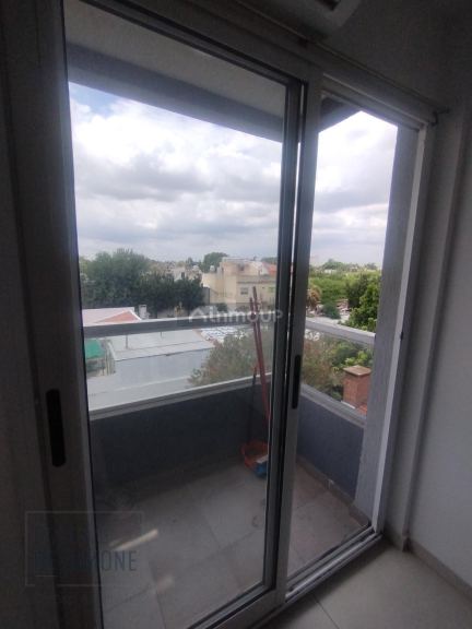 Departamento en Venta en Moron, G.B.A. Zona Oeste