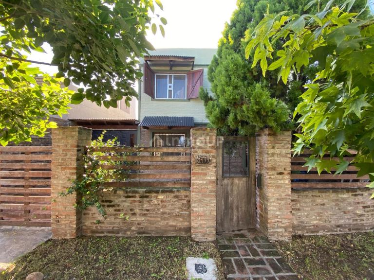 Casa en Venta en Funes, Santa Fe