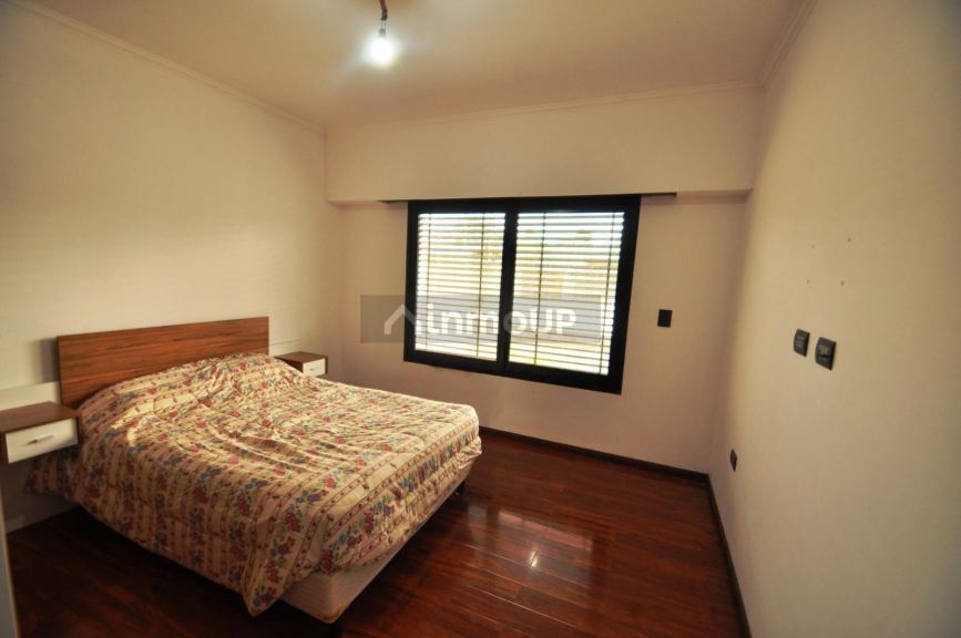 Casa en Venta en Funes, Santa Fe