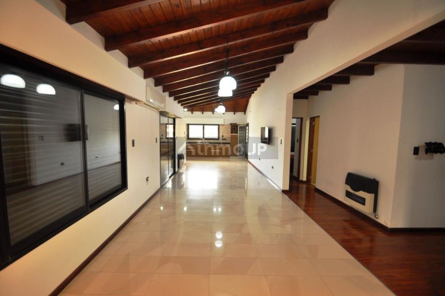 Casa en Venta en Funes, Santa Fe