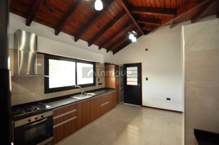 Casa en Venta en Funes, Santa Fe