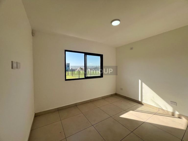 Casa en Venta en Funes, Santa Fe - USD 118.000 | Inmoup - 17