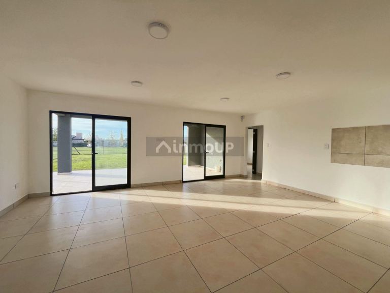 Casa en Venta en Funes, Santa Fe - USD 118.000 | Inmoup - 8