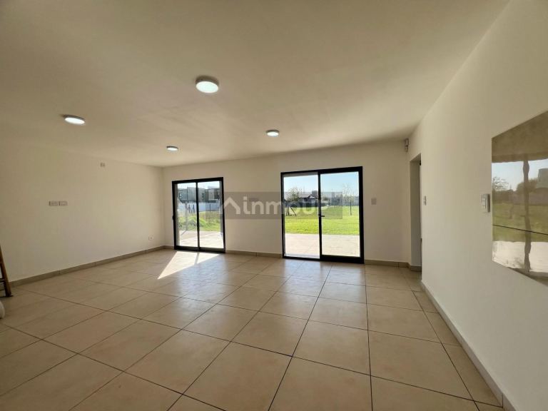 Casa en Venta en Funes, Santa Fe - USD 118.000 | Inmoup - 7