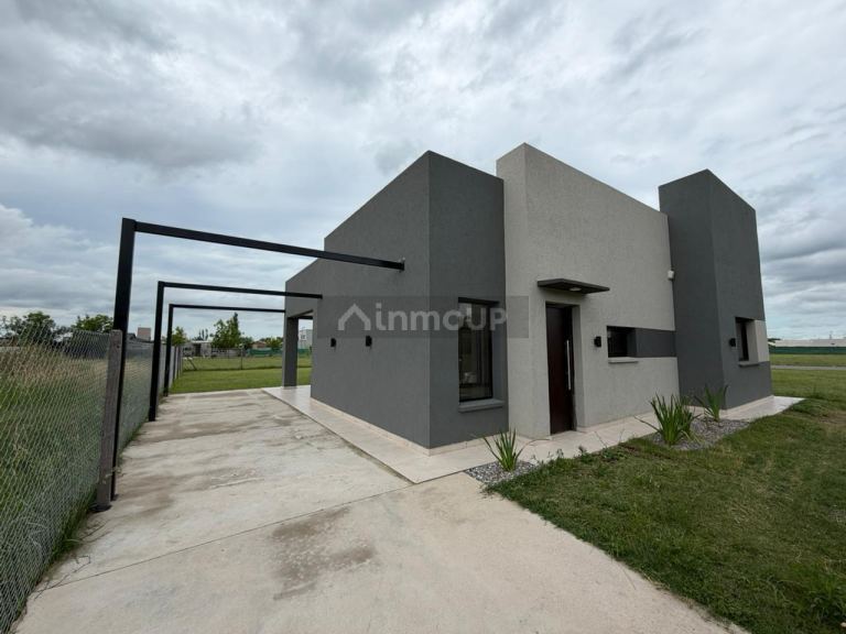 Casa en Venta en Funes, Santa Fe - USD 118.000 | Inmoup - 5