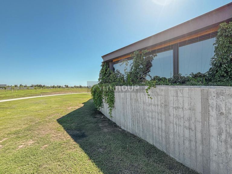 Terreno en Venta en Funes, Santa Fe