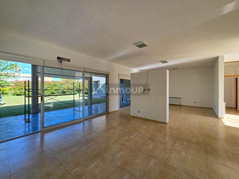Casa en Venta en Funes, Santa Fe