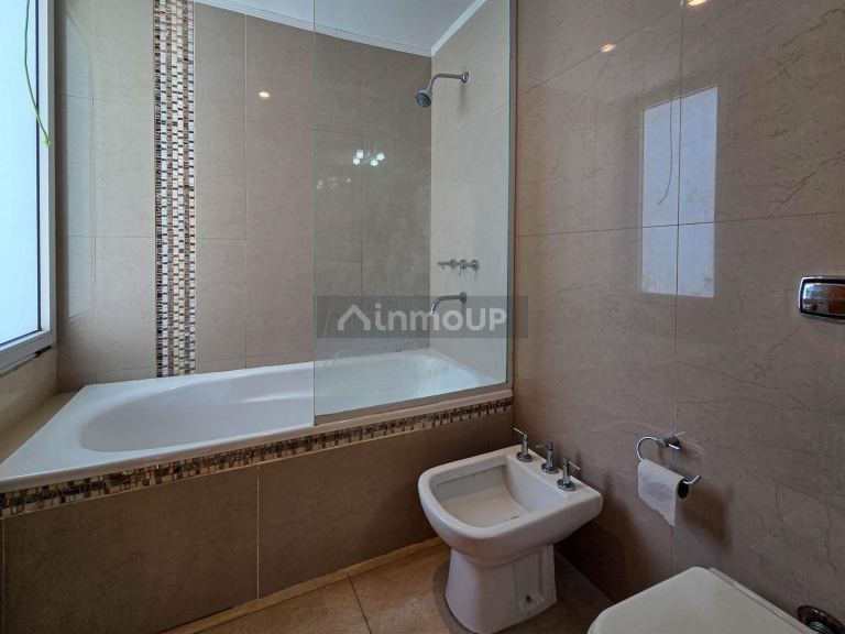 Casa en Venta en Funes, Santa Fe