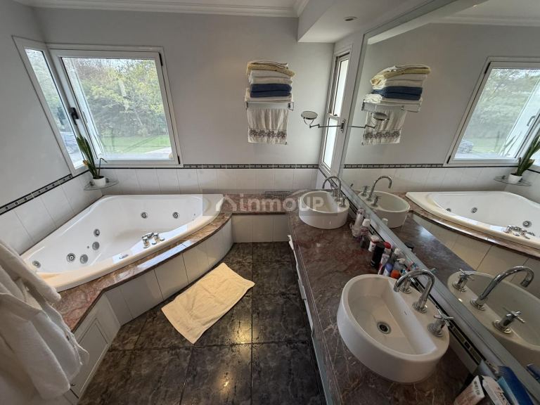 Casa en Venta en Funes, Santa Fe - USD 850.000 | Inmoup - 11