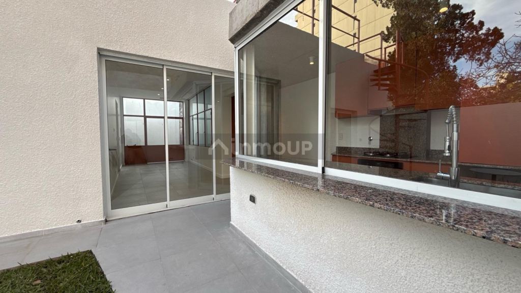 P H en Venta en Rosario, Santa Fe