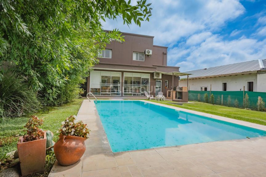 Casa en Venta en Yerba Buena, Tucuman