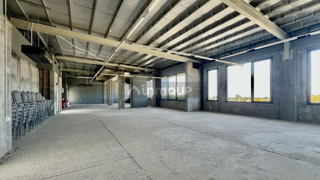 Local Comercial en Alquiler en Yerba Buena, Tucuman - USD 18 | Inmoup - 11