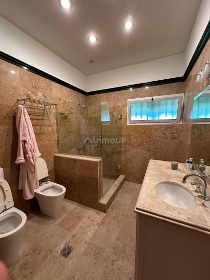 Chalet en Venta en San Martin, Mendoza