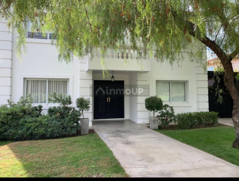 Casa en Venta en Guaymallen, Mendoza