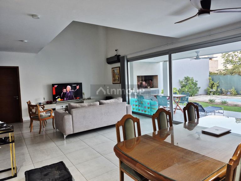 Casa en Venta en Maipu, Mendoza