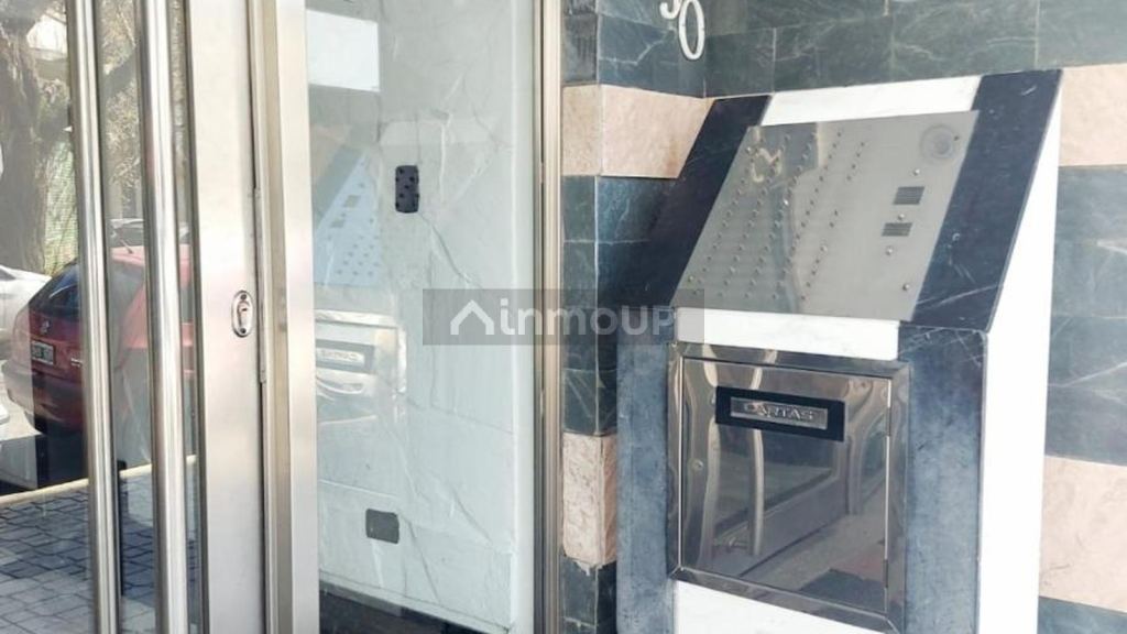 Departamento en Venta en Tres de Febrero, G.B.A. Zona Oeste