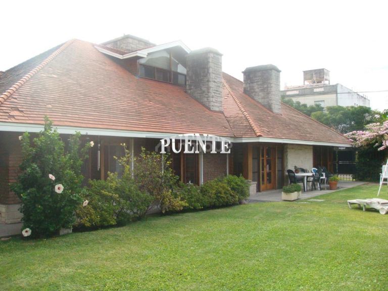 Casa en Venta en Lomas de Zamora, G.B.A. Zona Sur