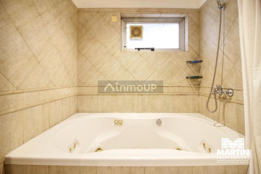 Departamento en Venta en San Isidro, G.B.A. Zona Norte