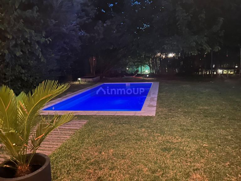 Casa en Venta en Malvinas Argentinas, G.B.A. Zona Norte