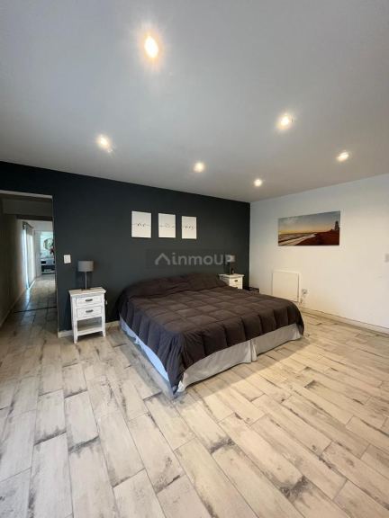 Casa en Venta en Villa Gesell, Buenos Aires Interior