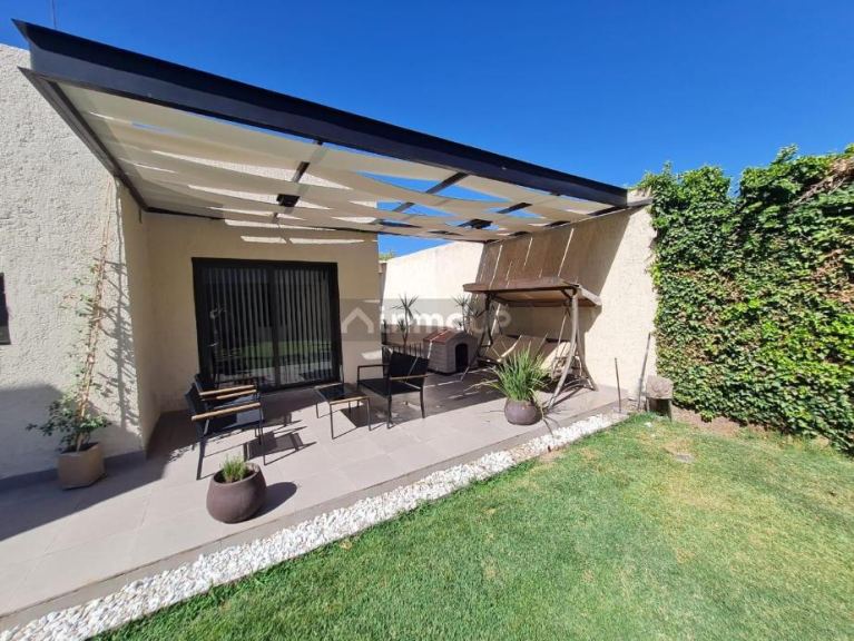 Casa en Alquiler en Lujan de Cuyo, Mendoza