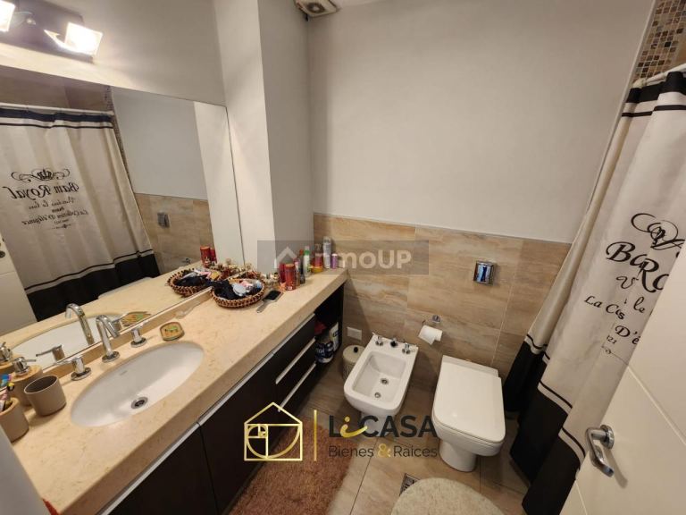 Casa en Venta en Capital, Cordoba - USD 205.000 | Inmoup - 23