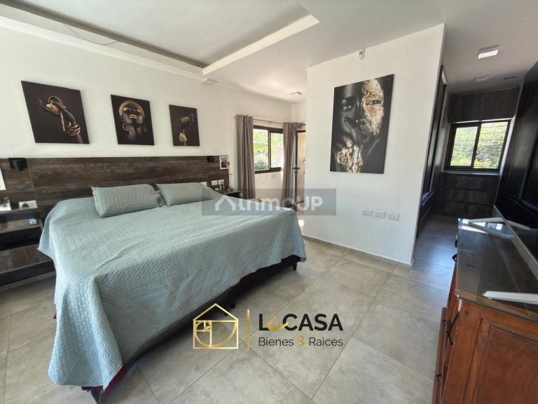 Casa en Venta en Colon, Cordoba - USD 190.000 | Inmoup - 32