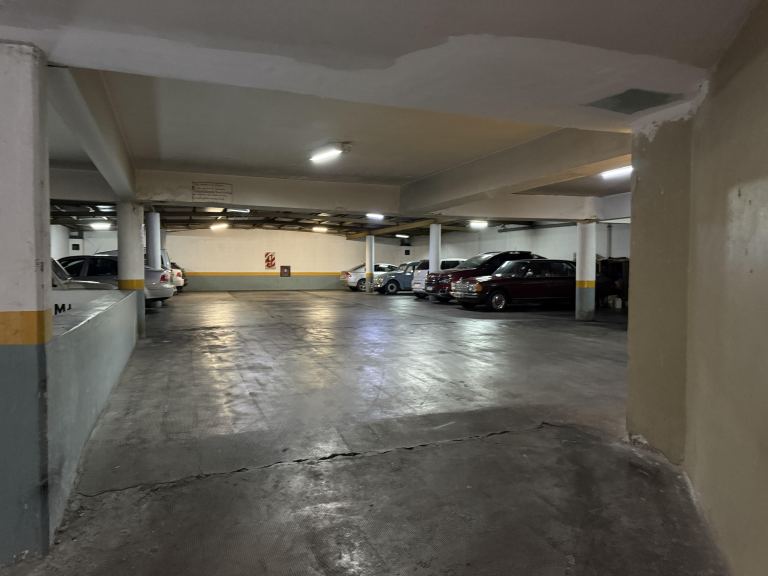 Cochera en Venta en Capital, Mendoza
