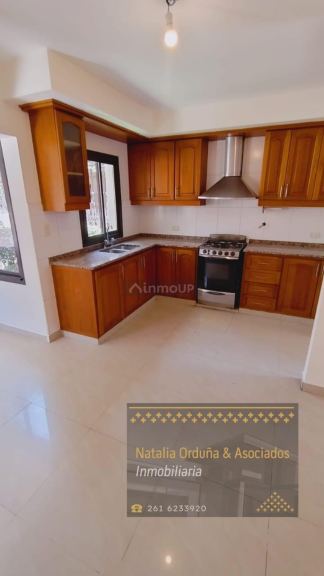 Casa en Venta en Godoy Cruz, Mendoza