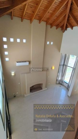 Casa en Venta en Godoy Cruz, Mendoza