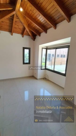 Casa en Venta en Godoy Cruz, Mendoza