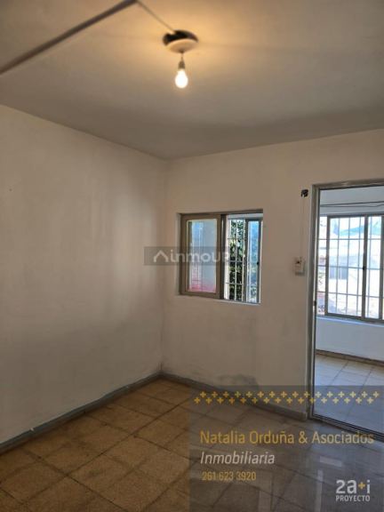 Casa en Venta en Godoy Cruz, Mendoza - USD 35.000 | Inmoup - 10