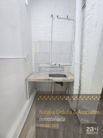 Local Comercial en Alquiler en Godoy Cruz, Mendoza - $ 1.200.000 | Inmoup - 6