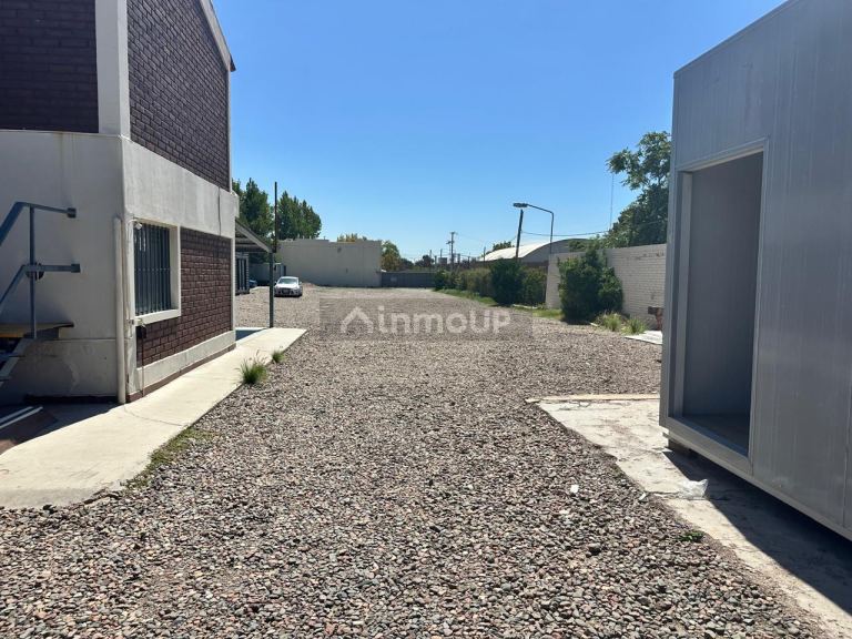 Galpon en Alquiler en Lujan de Cuyo, Mendoza