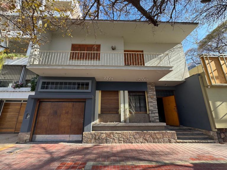 Casa en Venta en Capital, Mendoza