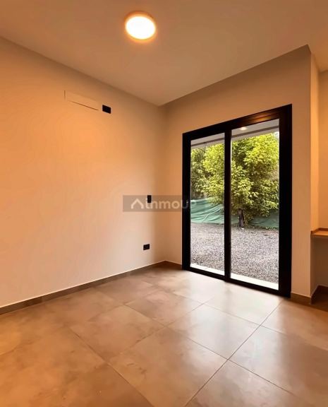 Casa en Alquiler en Lujan de Cuyo, Mendoza - USD 1.800 | Inmoup - 8