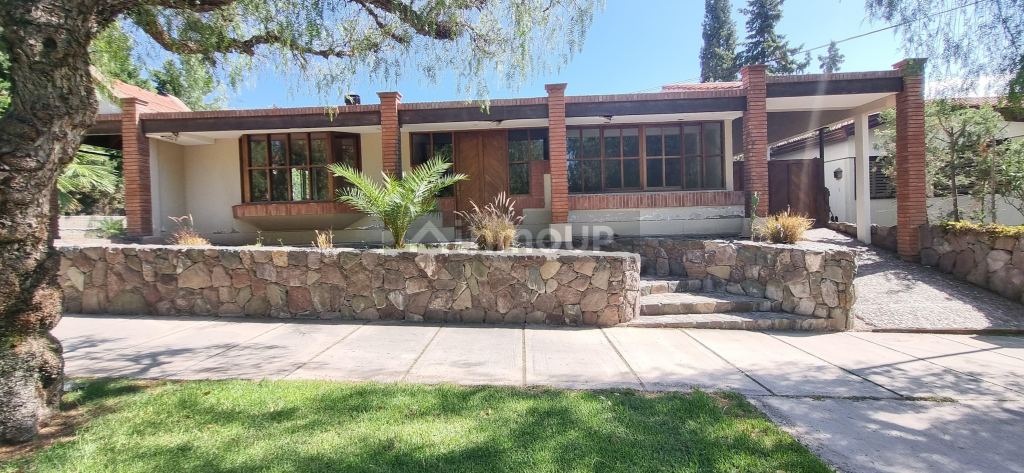Casa en Venta en Capital, Mendoza