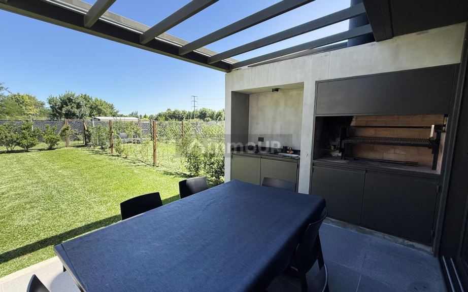 Casa en Venta en Pilar, G.B.A. Zona Norte
