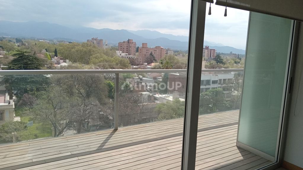 Departamento en Alquiler en Capital, Mendoza