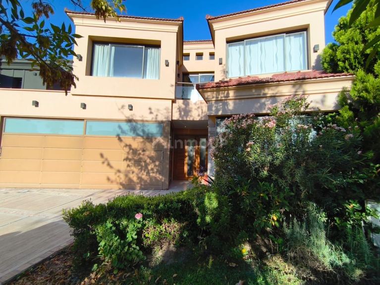 Casa en Venta en Guaymallen, Mendoza