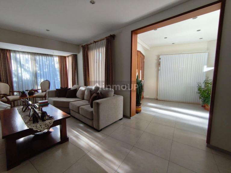 Casa en Venta en Guaymallen, Mendoza