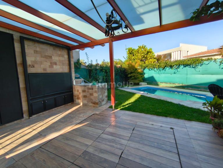 Casa en Venta en Guaymallen, Mendoza