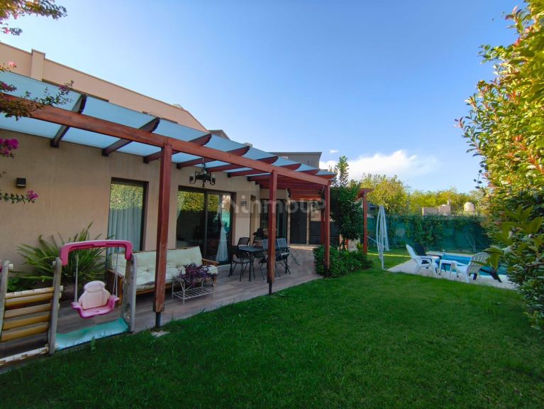 Casa en Venta en Guaymallen, Mendoza