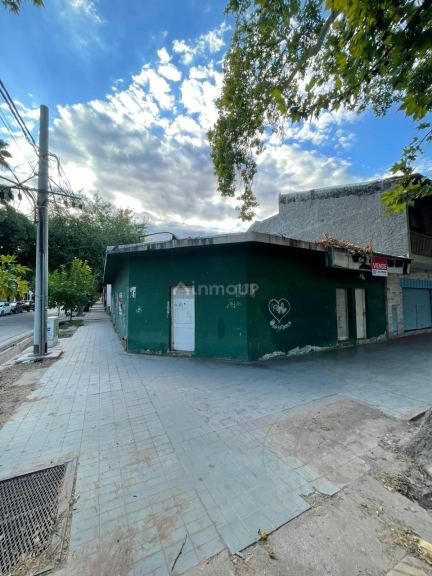 Local Comercial en Venta en Capital, Mendoza
