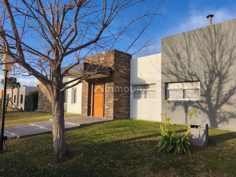 Casa en Venta en Lujan de Cuyo, Mendoza
