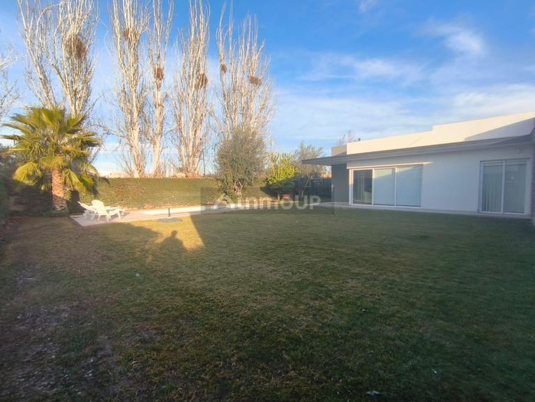 Casa en Venta en Lujan de Cuyo, Mendoza
